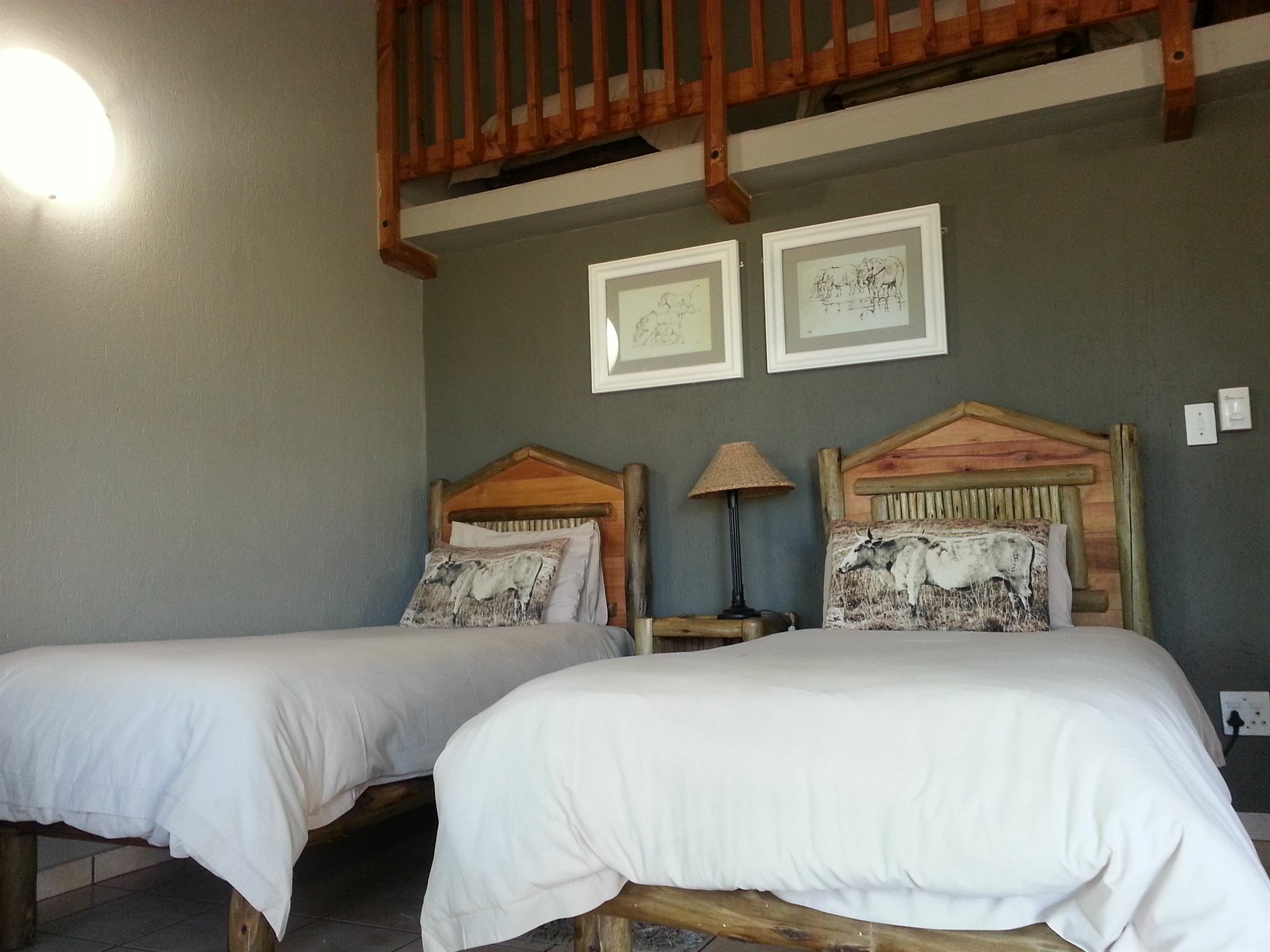 Ebundu Lodge White River Esterno foto