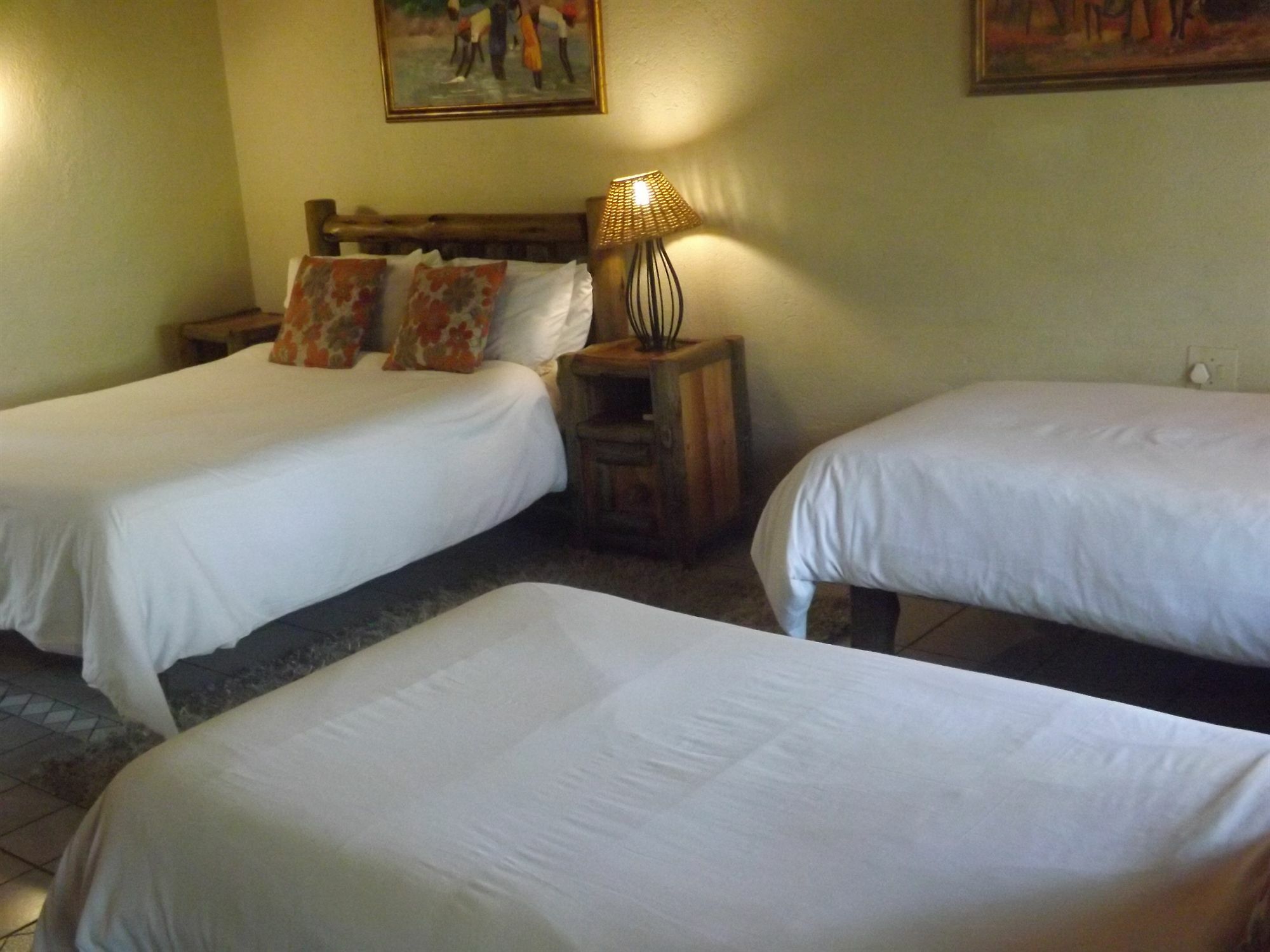 Ebundu Lodge White River Esterno foto